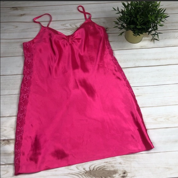 Megan Taylor Sleepwear Silky Sexy Slip Lingerie M - Picture 1 of 8